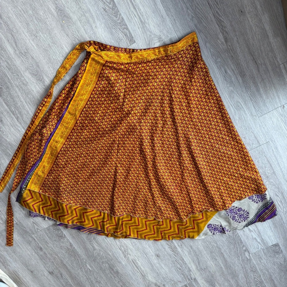 Boho Reversible Silk Blend Wrap Skirt Mustard Yellow Floral Chevron Paisley - Picture 5 of 5